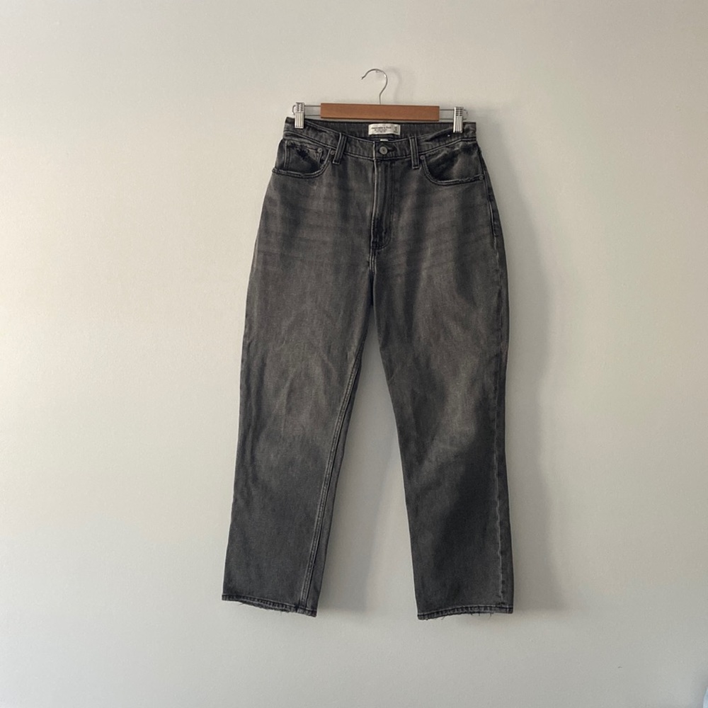 Abercrombie & Fitch Curve Love Ankle Straight Ultra High Rise Grey Black Size 28